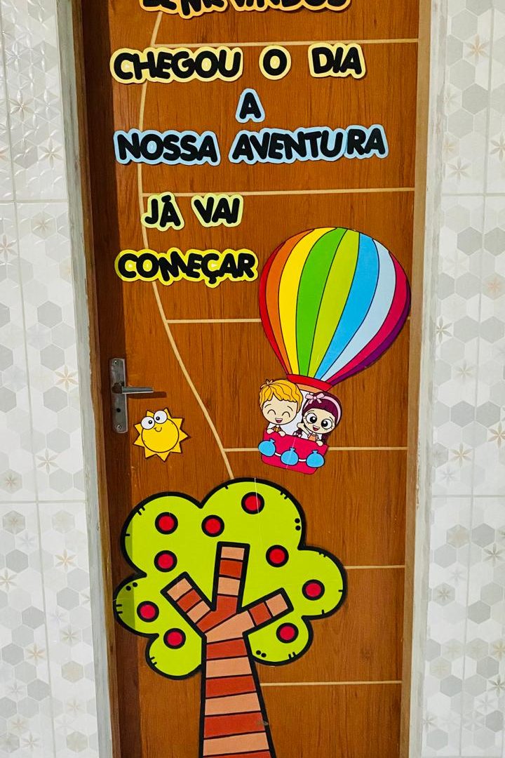 Painel de Porta Volta às Aulas