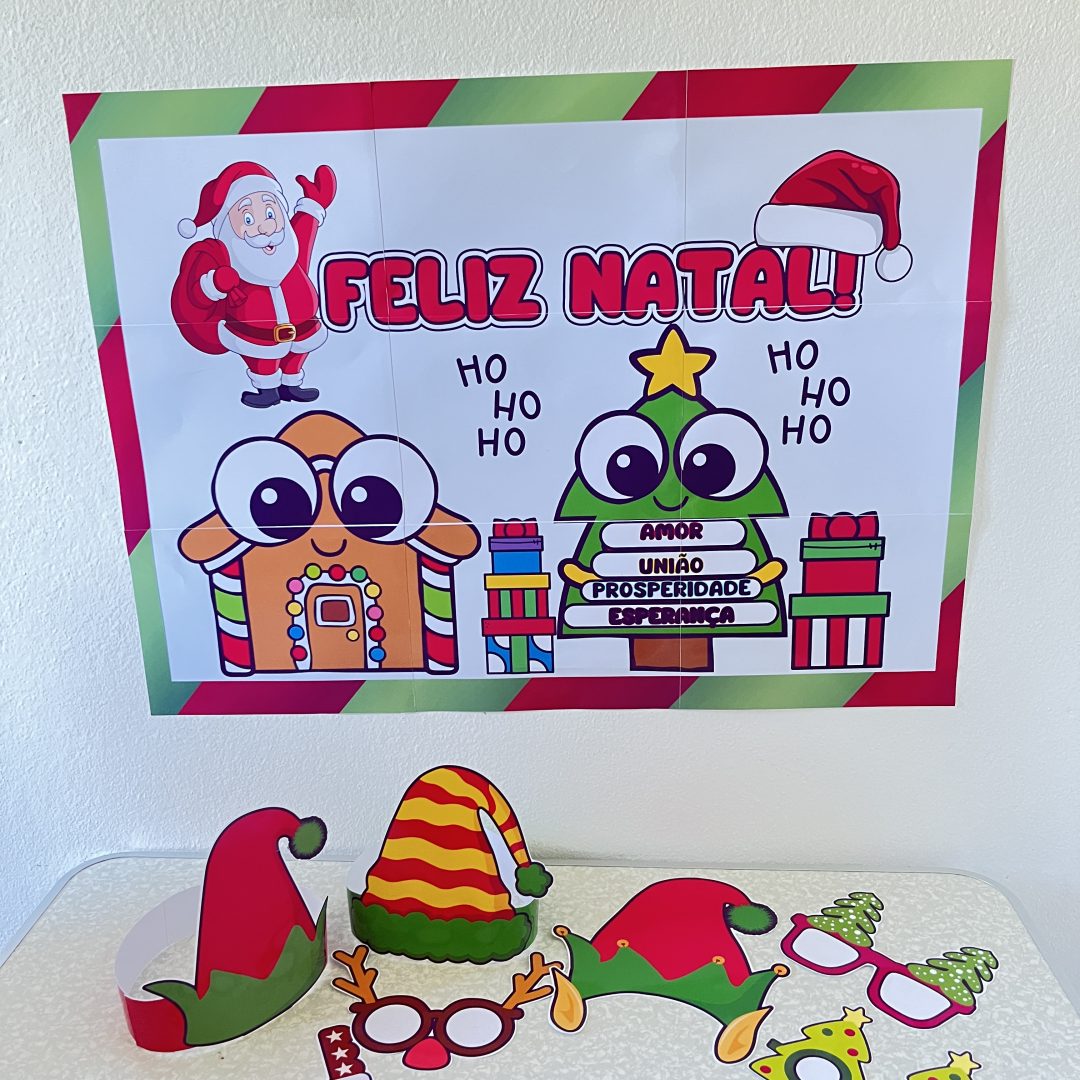 PAINEL DE NATAL + ÓCULOS E GORROS