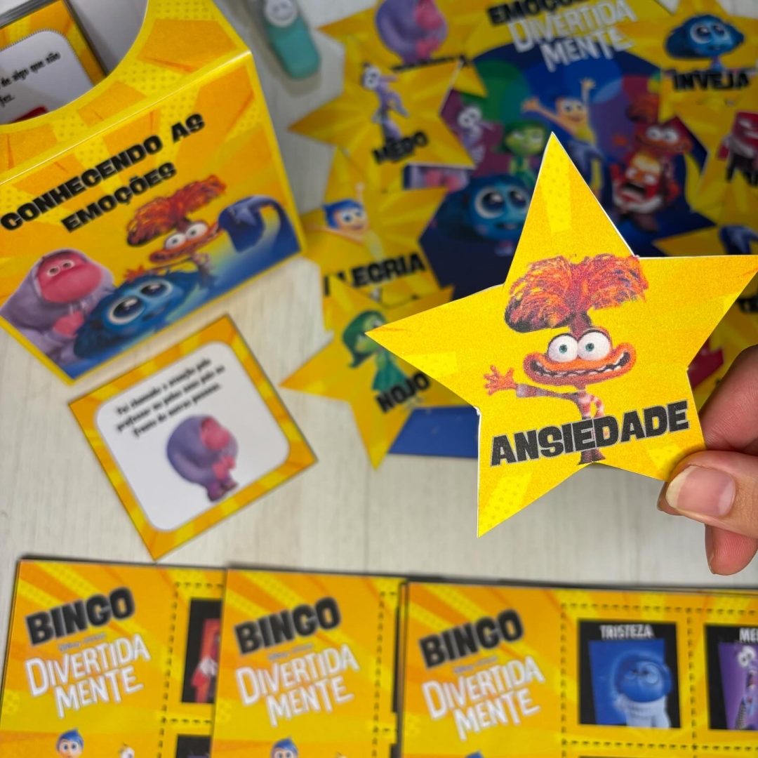 Kit Divertidamente: Explorando Emoções de Forma Divertida!
